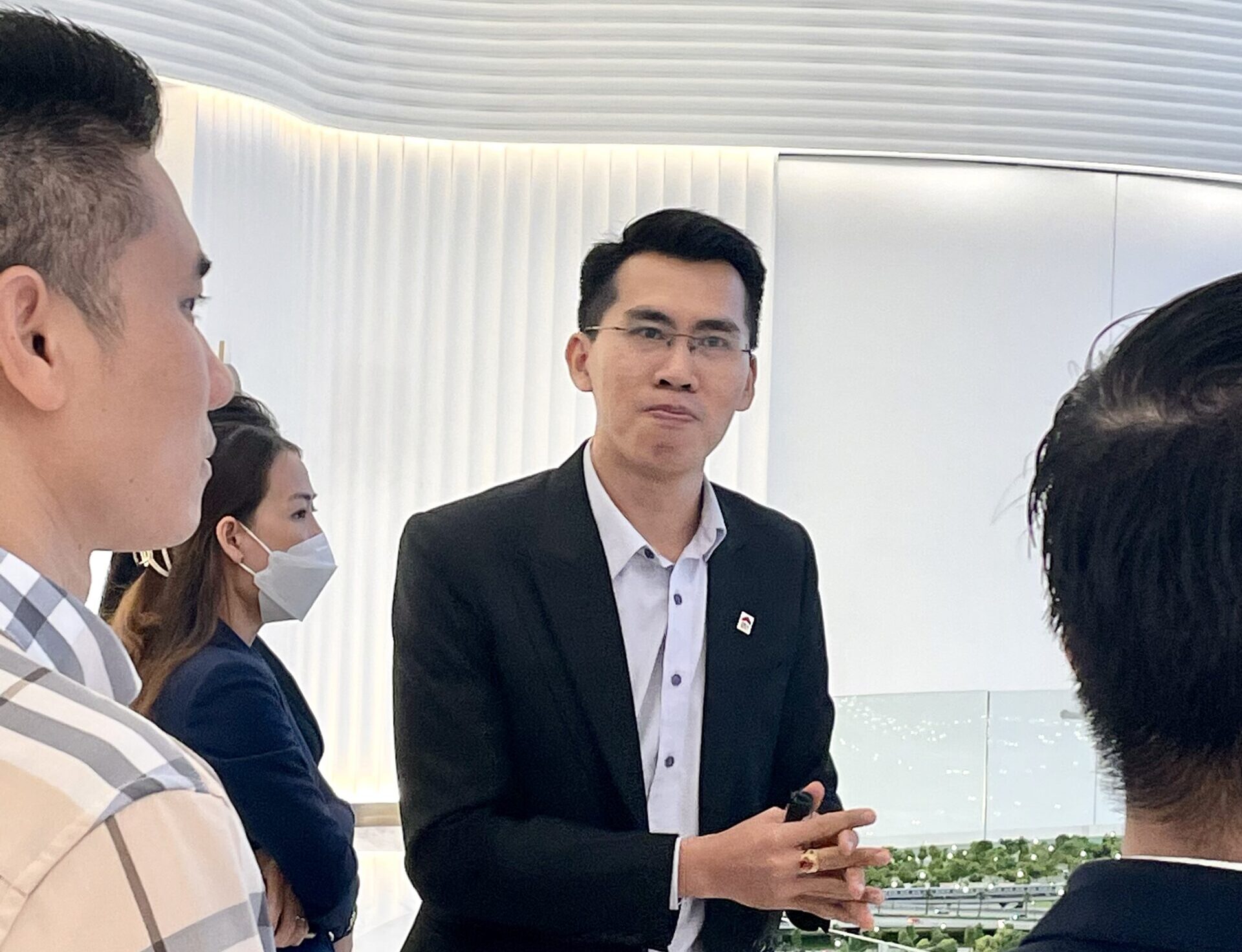 Lê Thành Tấn chia sẻ trainjng sản phẩm