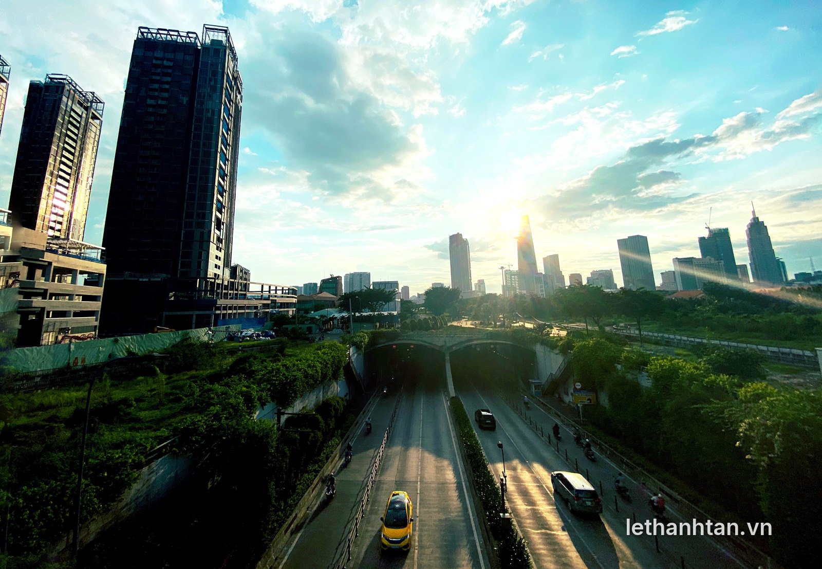 Khu vực Empire City cạnh hầm Thủ Thiêm