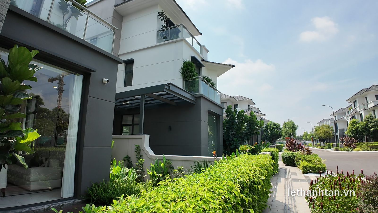 Nhà phố biệt thự đã hoàn thiện tại khu Đông TP.HCM