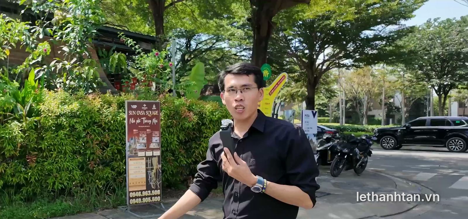 Quán ăn của cư dân gần hồ Thiên Nga tại Swanbay